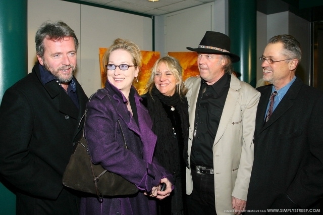 neilyoungscreening025.jpg