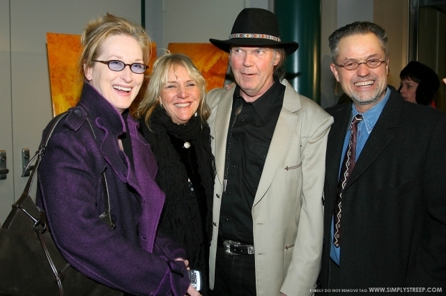 neilyoungscreening026.jpg