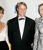 Filename=skincancerfoundationaward038.jpg
Filesize=67KiB
Dimensions=600x407
Date added=Jun 11, 2009 skincancerfoundationaward038.jpg