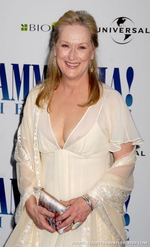 mammamianyprem018.jpg