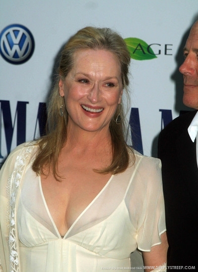 mammamianyprem019-002.jpg
