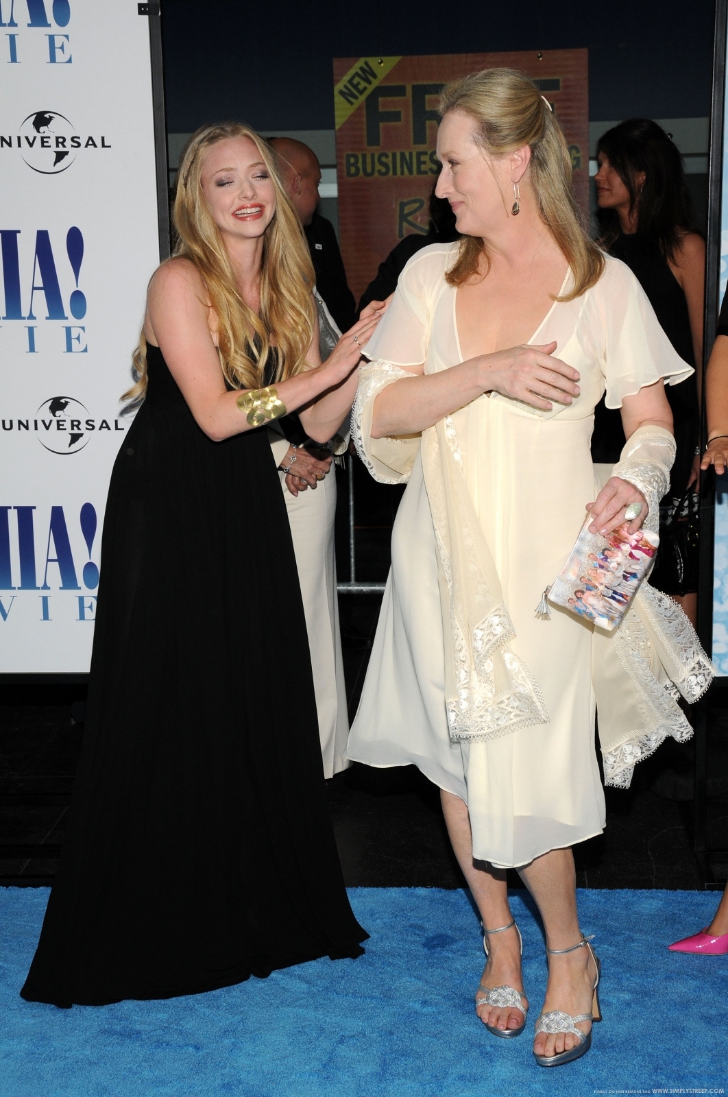 mammamianyprem036-027.jpg