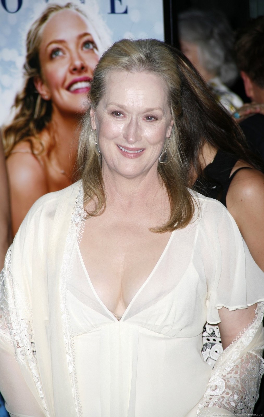 mammamianyprem087-001.jpg