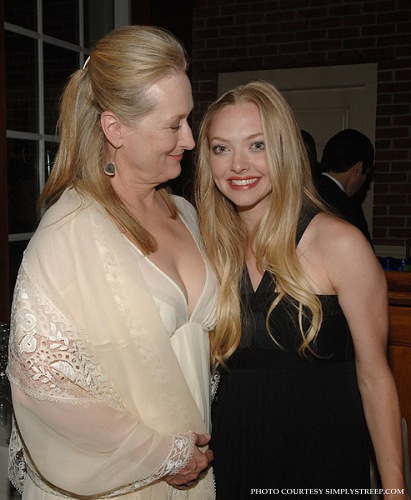 mammamianyprem091.jpg
