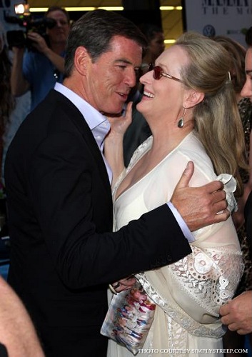 mammamianyprem097.jpg