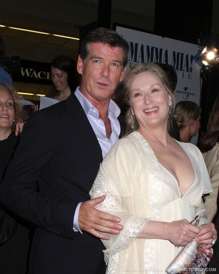 mammamianyprem105-001.jpg