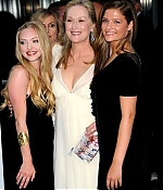 Filename=mammamianyprem060-023.jpg
Filesize=98KiB
Dimensions=399x550
Date added=Feb 03, 2013 mammamianyprem060-023.jpg