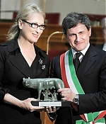 Filename=romefilmfest2009award035-060.jpg
Filesize=124KiB
Dimensions=500x366
Date added=Dec 18, 2013 romefilmfest2009award035-060.jpg