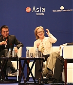 uschinaforum2011panel028a.jpg