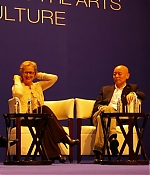 uschinaforum2011panel050.jpg