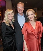Filename=aarpmovieawards02010.jpg
Filesize=131KiB
Dimensions=594x436
Date added=Feb 07, 2012 aarpmovieawards02010.jpg