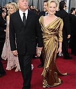 Filename=oscar01074.jpg
Filesize=81KiB
Dimensions=333x500
Date added=Feb 27, 2012 oscar01074.jpg