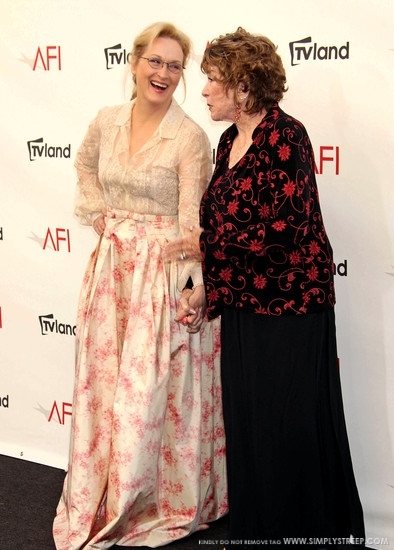 afi201202025-021.jpg