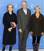 Filename=berlinale01066-005.jpg
Filesize=38KiB
Dimensions=266x400
Date added=Dec 30, 2012 berlinale01066-005.jpg