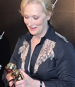 Filename=goldenglobes04006-023.jpg
Filesize=98KiB
Dimensions=360x550
Date added=Jan 20, 2013 goldenglobes04006-023.jpg
