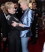 Filename=goldenglobes04020.jpg
Filesize=325KiB
Dimensions=800x1199
Date added=Mar 18, 2012 goldenglobes04020.jpg
