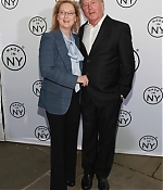 Filename=madeinnyawards01020.jpg
Filesize=90KiB
Dimensions=320x480
Date added=Jun 05, 2012 madeinnyawards01020.jpg