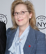Filename=madeinnyawards02001.jpg
Filesize=151KiB
Dimensions=426x594
Date added=Jun 05, 2012 madeinnyawards02001.jpg
