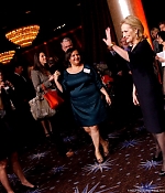 Filename=oscarluncheon001.jpg
Filesize=157KiB
Dimensions=594x433
Date added=Feb 07, 2012 oscarluncheon001.jpg