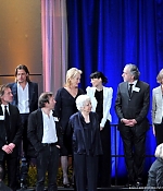 Filename=oscarluncheon061a.jpg
Filesize=149KiB
Dimensions=594x407
Date added=Feb 07, 2012 oscarluncheon061a.jpg