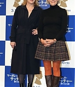 Filename=tilpresstokyo039.jpg
Filesize=102KiB
Dimensions=382x610
Date added=Mar 07, 2012 tilpresstokyo039.jpg