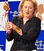 Filename=tilpresstokyo081a.jpg
Filesize=87KiB
Dimensions=300x400
Date added=Mar 08, 2012 tilpresstokyo081a.jpg