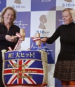 Filename=tilpresstokyo086.jpg
Filesize=142KiB
Dimensions=610x418
Date added=Mar 07, 2012 tilpresstokyo086.jpg