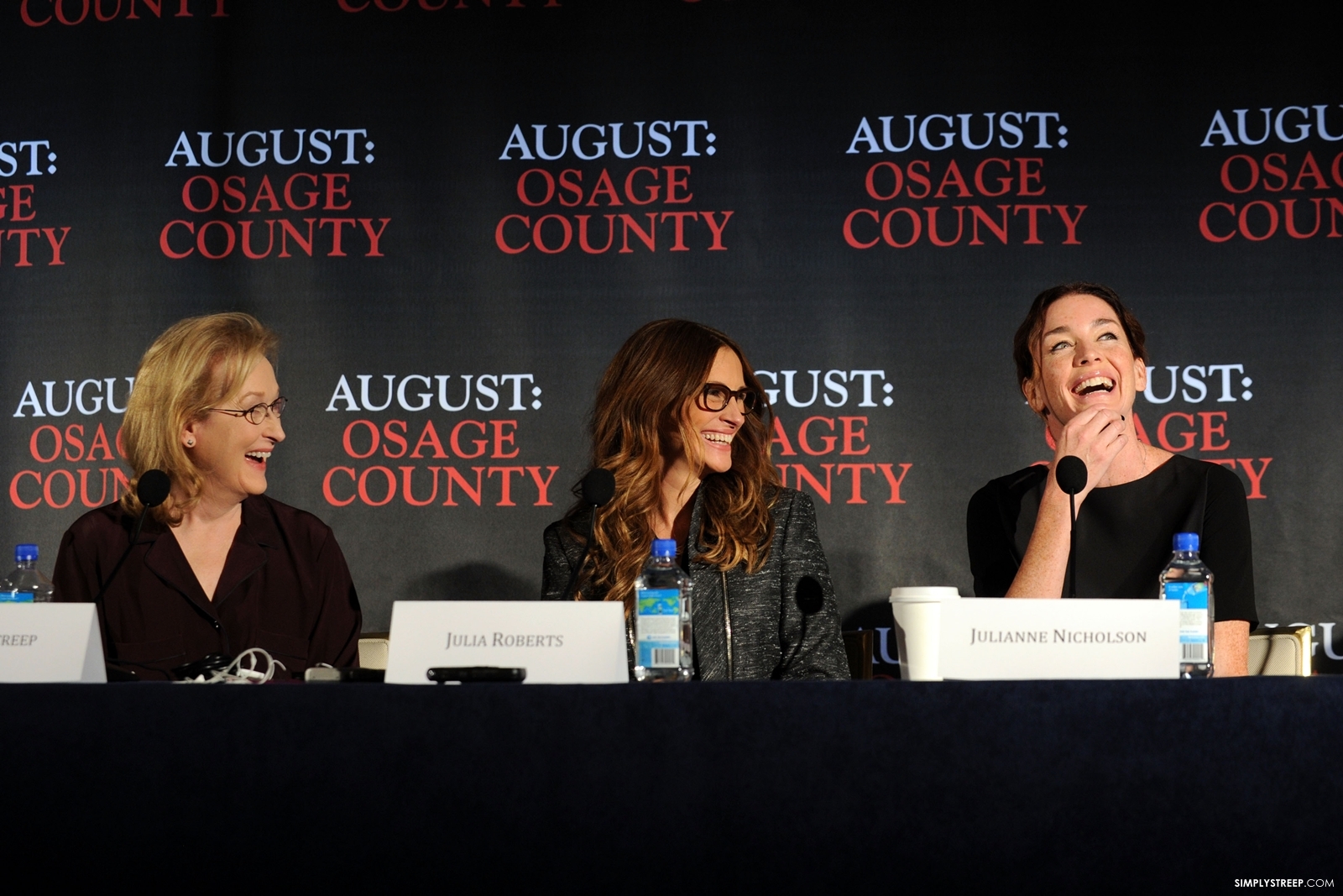 aocpressny024010.jpg