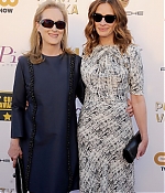 criticschoiceawards01032200.jpg