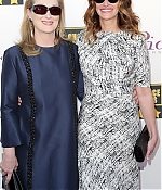 criticschoiceawards01041020.jpg