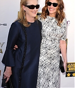 criticschoiceawards01041090.jpg