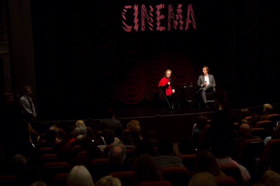 iucinemapanel050010.jpg