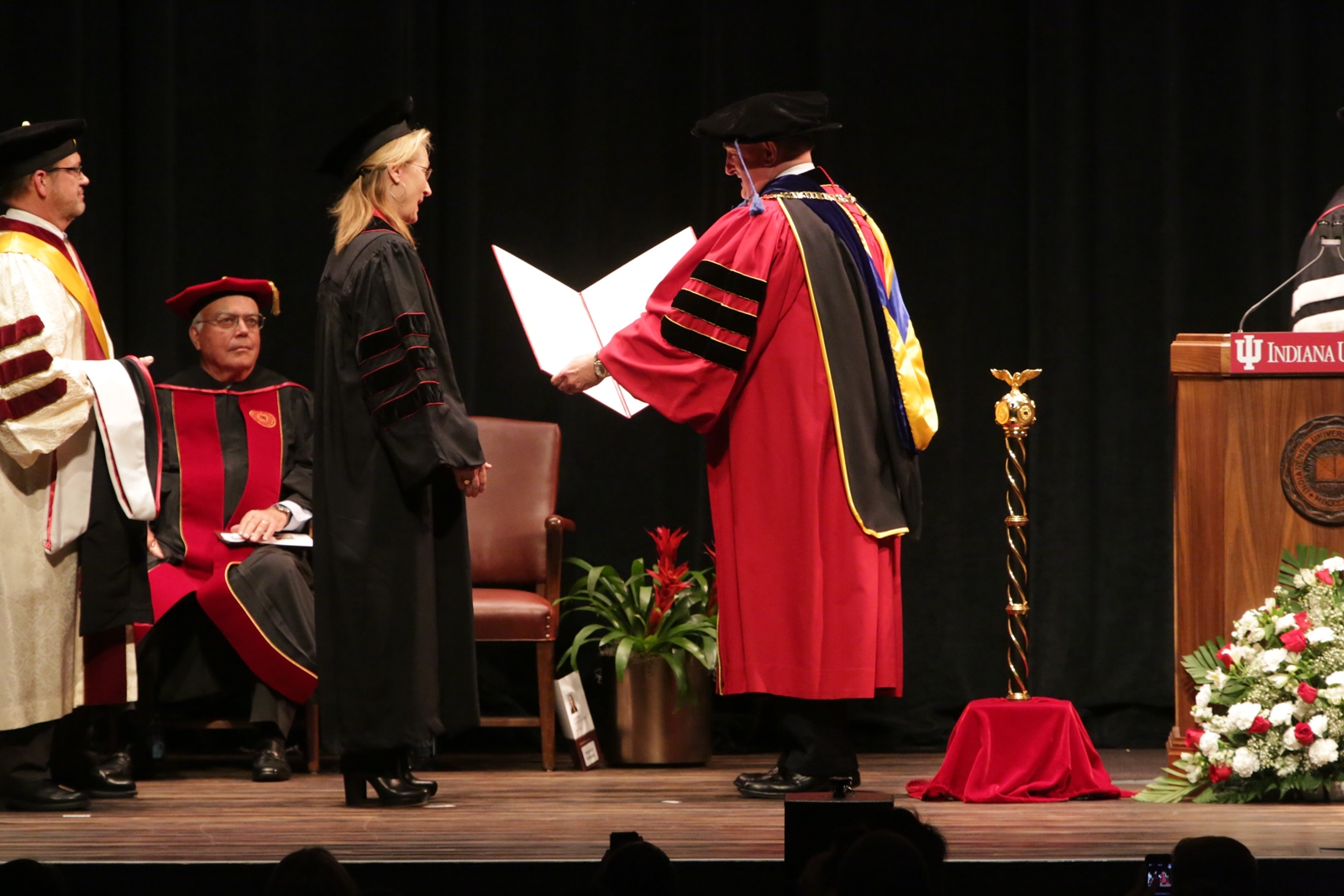 iuhonorarydegree039010.jpg