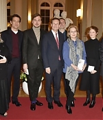 Filename=048010.jpg
Filesize=40KiB
Dimensions=400x266
Date added=Feb 18, 2016 048010.jpg