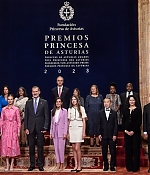 Filename=031010.jpg
Filesize=225KiB
Dimensions=800x532
Date added=Oct 21, 2023 031010.jpg