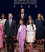 Filename=035010.jpg
Filesize=212KiB
Dimensions=800x533
Date added=Oct 21, 2023 035010.jpg