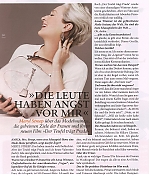 article-amica-october2006-01.jpg