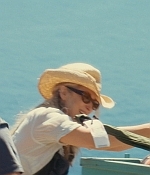 cap0102.jpg