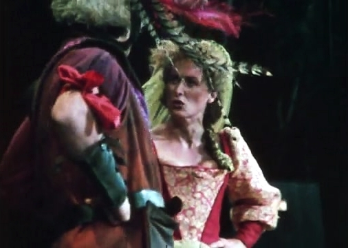 cap374.jpg