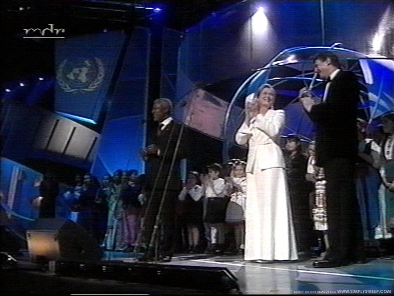 nobelpeaceprizebrisantcap04.jpg