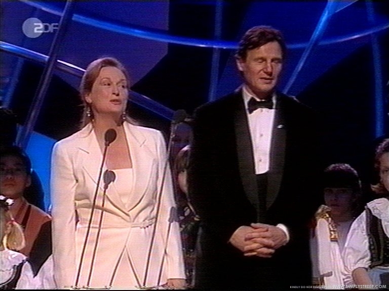 nobelpeaceprizescreencap34.jpg