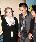 Filename=darkmatterscreening006.jpg
Filesize=82KiB
Dimensions=600x399
Date added=Jun 11, 2009 darkmatterscreening006.jpg