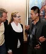 Filename=darkmatterscreening012.jpg
Filesize=68KiB
Dimensions=600x401
Date added=Jun 11, 2009 darkmatterscreening012.jpg